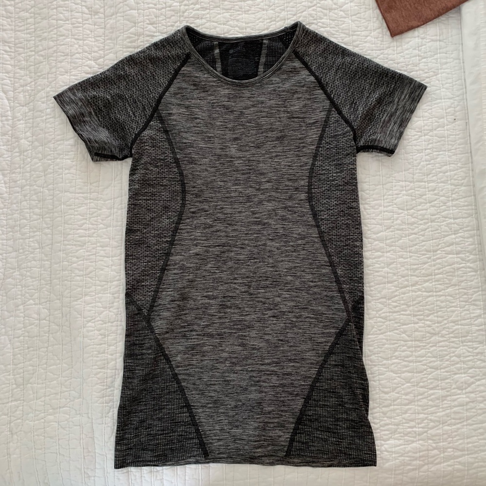 Zella workout T-shirt
